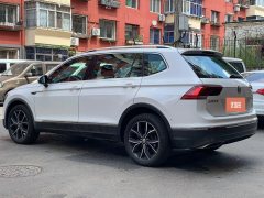 2017 Volkswagen Tiguan L 2017 2.0T AT 380TSIFlagship 4WD #15