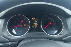 2016 Volkswagen Sagitar 2015 1.6 MT Fashion #14