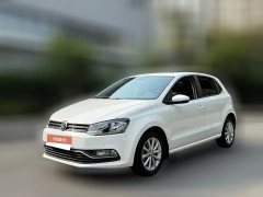 2017 Volkswagen Polo Hatchback 2016 1.6 AT Comfort #1