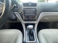 2015 Geely Auto Emgrand Sedan 2014 1.5 AT Elite #16