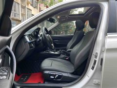 2017 BMW 3 Series 2017 2.0T AT 320LiFashion #3