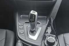 2017 BMW 3 Series 2017 2.0T AT 320LiFashion #17