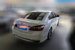 2017 Honda Accord 2016 2.0 AT Comfort #3