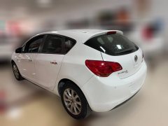 2015 Buick Excelle GT Hatchback 2014 1.6 AT XTFashion #3