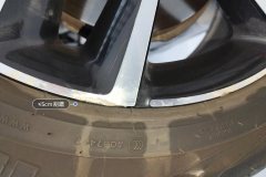 Right Front Wheel Hub