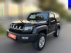 2016 Beijing Off-Road Beijing BJ40 2016 2.0T MT 40LPremium4WD #1