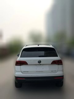 2017 Volkswagen Tiguan L 2017 1.8T AT 330TSIFashionFWD #2