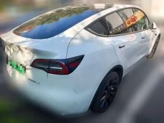 2022 Tesla Model Y 2022 Long Rangeall wheel driveEdition #2