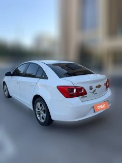 2015 Chevrolet Cruze Sedan 2015 1.5 AT ClassicSE #3