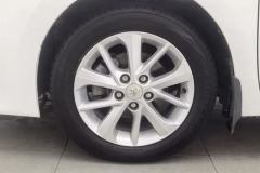 2015 Toyota Corolla 2014 1.6 AT GL-iGenuine LeatherEdition #6