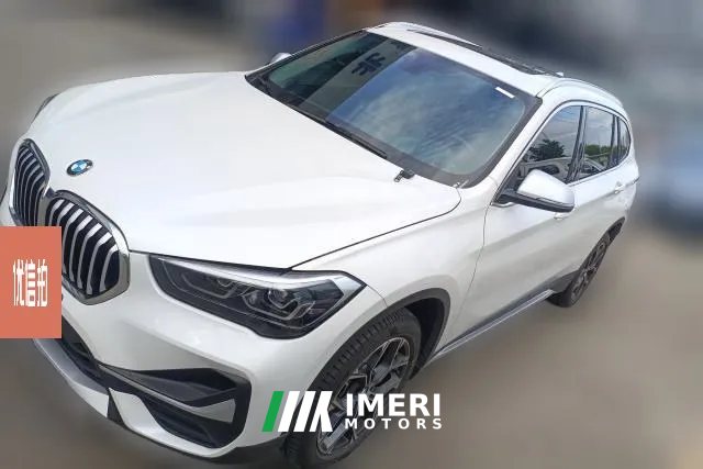 2022 BMW X1 2022 sDrive20Li AT Fashion