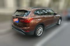 2018 BMW X1 2018 1.5T AT 18LiFashionFWD #3