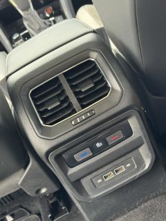 2020 Volkswagen Tiguan L 2019 2.0T AT 330TSIpanoramicComfortFWD Facelift China VI #9