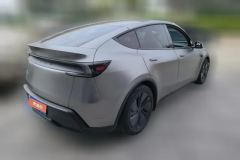 2025 Tesla Model Y 2025 rear wheel drive First Edition #3