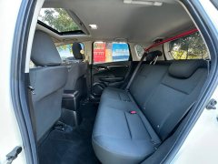 2017 Honda Fit Hatchback 2016 1.5 AT LXSComfortSunroofEdition #6