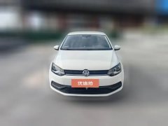 2015 Volkswagen Polo Hatchback 2016 1.4 MT Fashion #2
