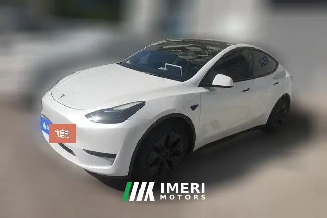 2024 Tesla Model Y 2024 rear wheel driveEdition