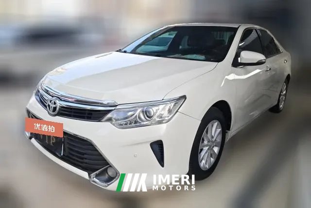 2016 Toyota Camry 2015 2.0 AT GLeading