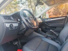 2017 Volkswagen Sagitar 2018 180TSI DSGEnjoyEdition #9