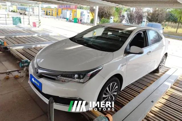 2017 Toyota Corolla 2017 1.8 AT EliteHybrid HEV Facelift