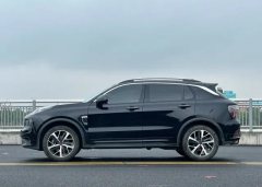2019 Lynk & Co Lynk & Co 01 PHEV 2019 1.5T AT PHEV Pro HEV #3