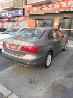 2014 Volkswagen Jetta 2015 1.6 AT Comfort #6