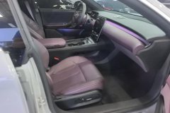 2025 NIO ET5T 202475kWh Touring #8