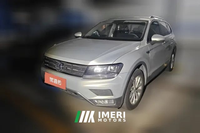2017 Volkswagen Tiguan L 2017 1.8T AT 330TSIFashionFWD