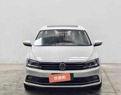 2016 Volkswagen Sagitar 2015 1.6 AT Comfort #2