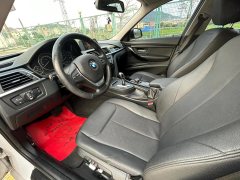 2017 BMW 3 Series 2017 2.0T AT 320LiFashion #9
