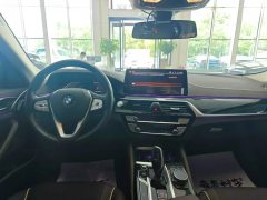 2024 BMW 5 Series 2022 Facelift 525Li AT Luxury Pkg #9