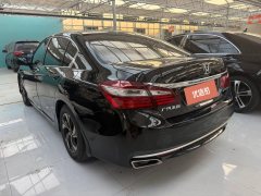 2017 Honda Accord 2016 2.0 AT Elite #11