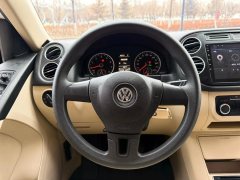 2016 Volkswagen Tiguan 2015 1.8T AT FashionFWD #23