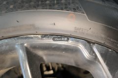 Left Front Wheel Hub