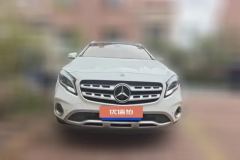 2018 Mercedes-Benz GLA-Class 2017 2.0T AT GLA220Fashion4WD #2