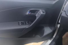 2015 Volkswagen Polo Hatchback 2014 1.6 AT Comfort #7