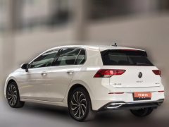 2021 Volkswagen Golf 2021 1.4T AT 280TSI Pro #4