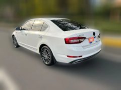 2018 Škoda Octavia 2018 1.6 AT Luxury #2