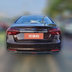 2019 Geely Auto Emgrand Sedan 2018 1.5 MT Luxury #2