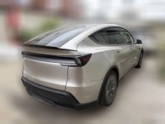 2025 Tesla Model Y L 2025 Long Range AWD Edition #4