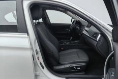 2017 BMW 3 Series 2017 2.0T AT 320LiFashion #21