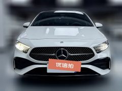 2022 Mercedes-Benz A-Class 2023 1.3T AT A 200 L Fashion #2