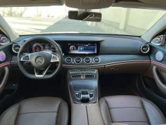 2018 Mercedes-Benz E-Class 2018 2.0T AT E300LFashion #9