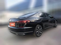 2022 Volkswagen Passat 2023 330TSI AT Elite #2