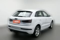 2017 Audi Q3 2017 2.0T AT 35TFSIFashionFWD #2