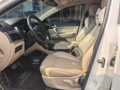 2017 Geely Auto Emgrand Sedan 2017 1.5L AT Million Edition Luxury #7