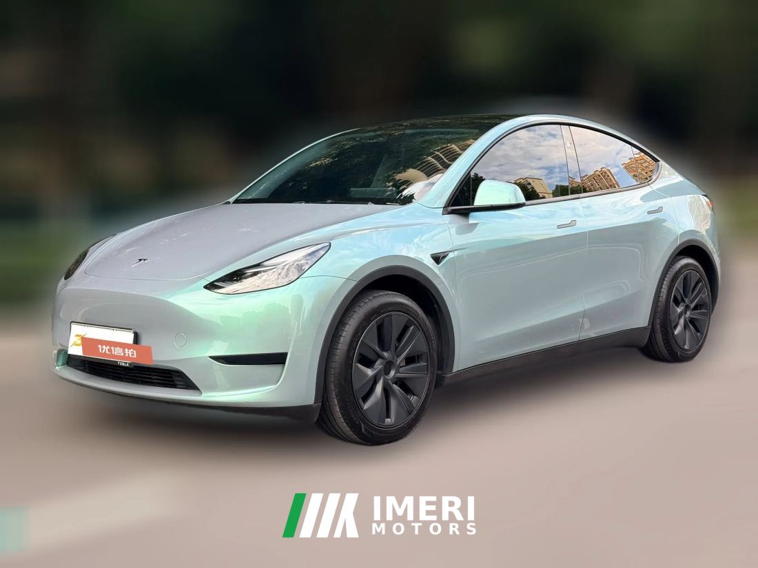 2025 Tesla Model Y 2024 rear wheel driveEdition