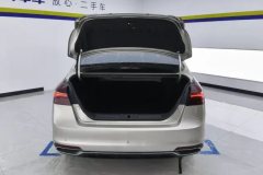 2020 Geely Auto Emgrand Sedan 2020 1.5 MT Luxury #4