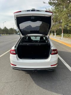 2018 Škoda Octavia 2018 1.6 AT Luxury #5