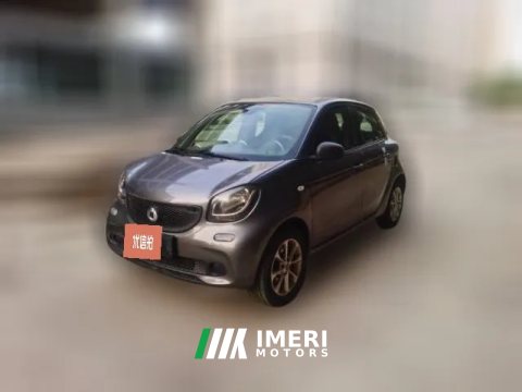 2018 smart ForFour 2018 1.0 AT 52Kilowatt SmartEdition (Imported)